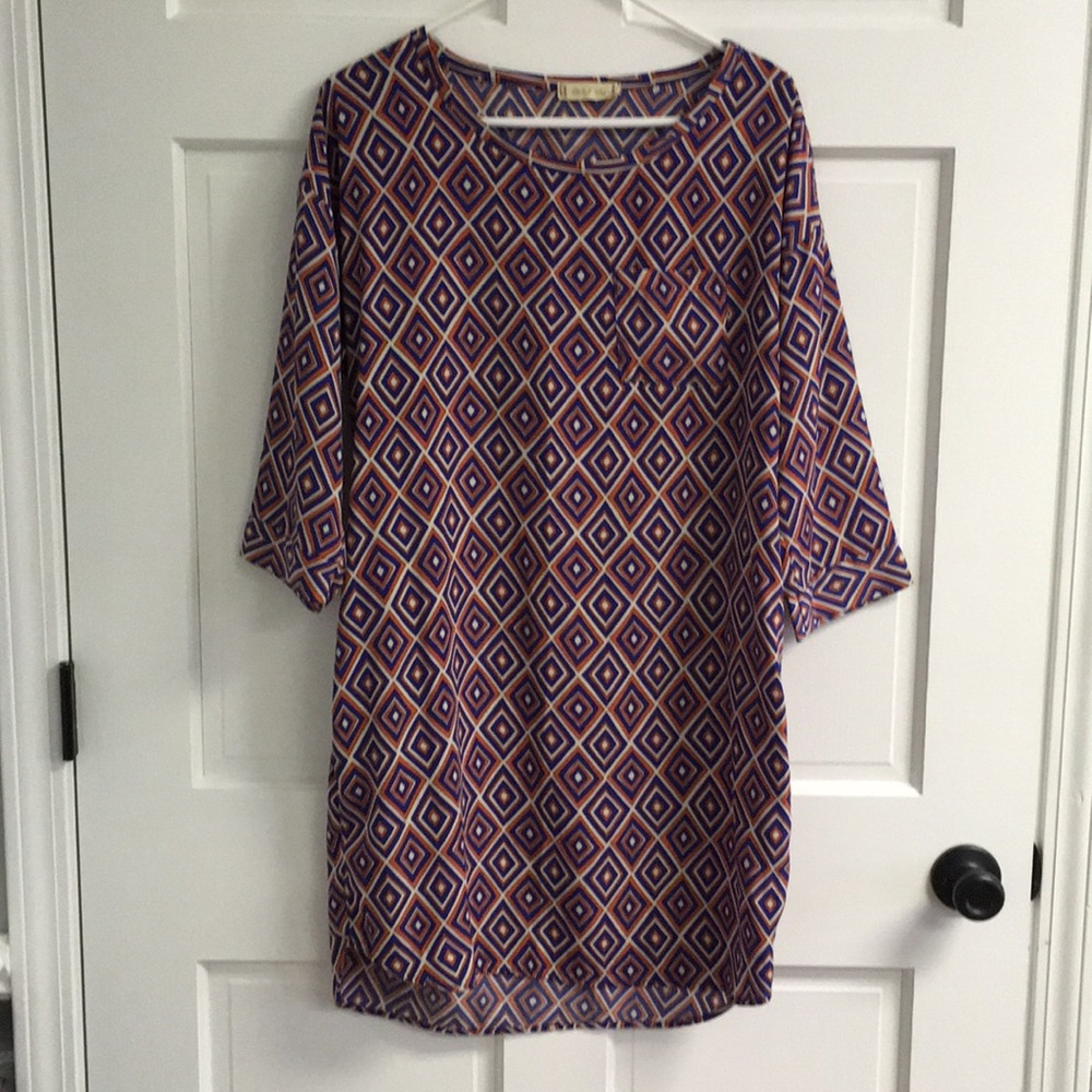 Fun Pixie + Ivy dress w/front pocket & cuff sleeve